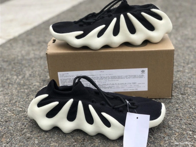 H68049 450 Yeezy Cloud Adidas Black 0815